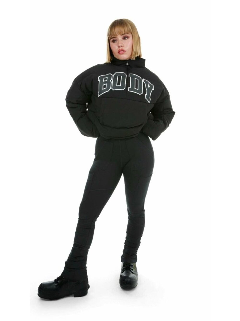 NWT Body By Raven Tracy Camp Oversized Cropped Puffer Pullover Jacket Size Med